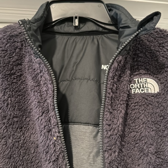 The North Face Youth L/XL Puffer Jacket Reversible - Picture 9 of 10